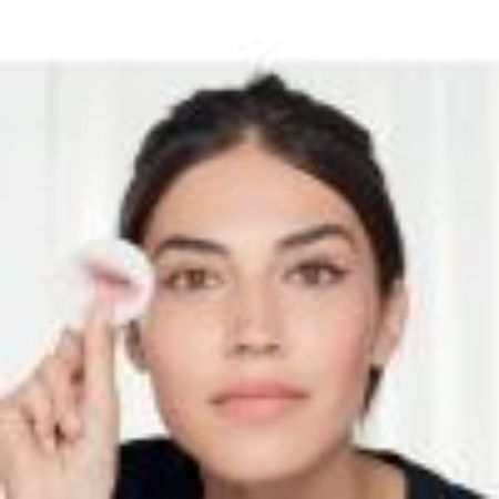 صورة لقسم العناية بالبشرة